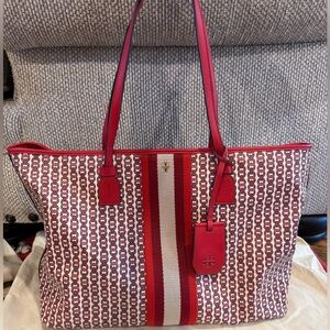 Tory Burch Gemini Link Tote Bag